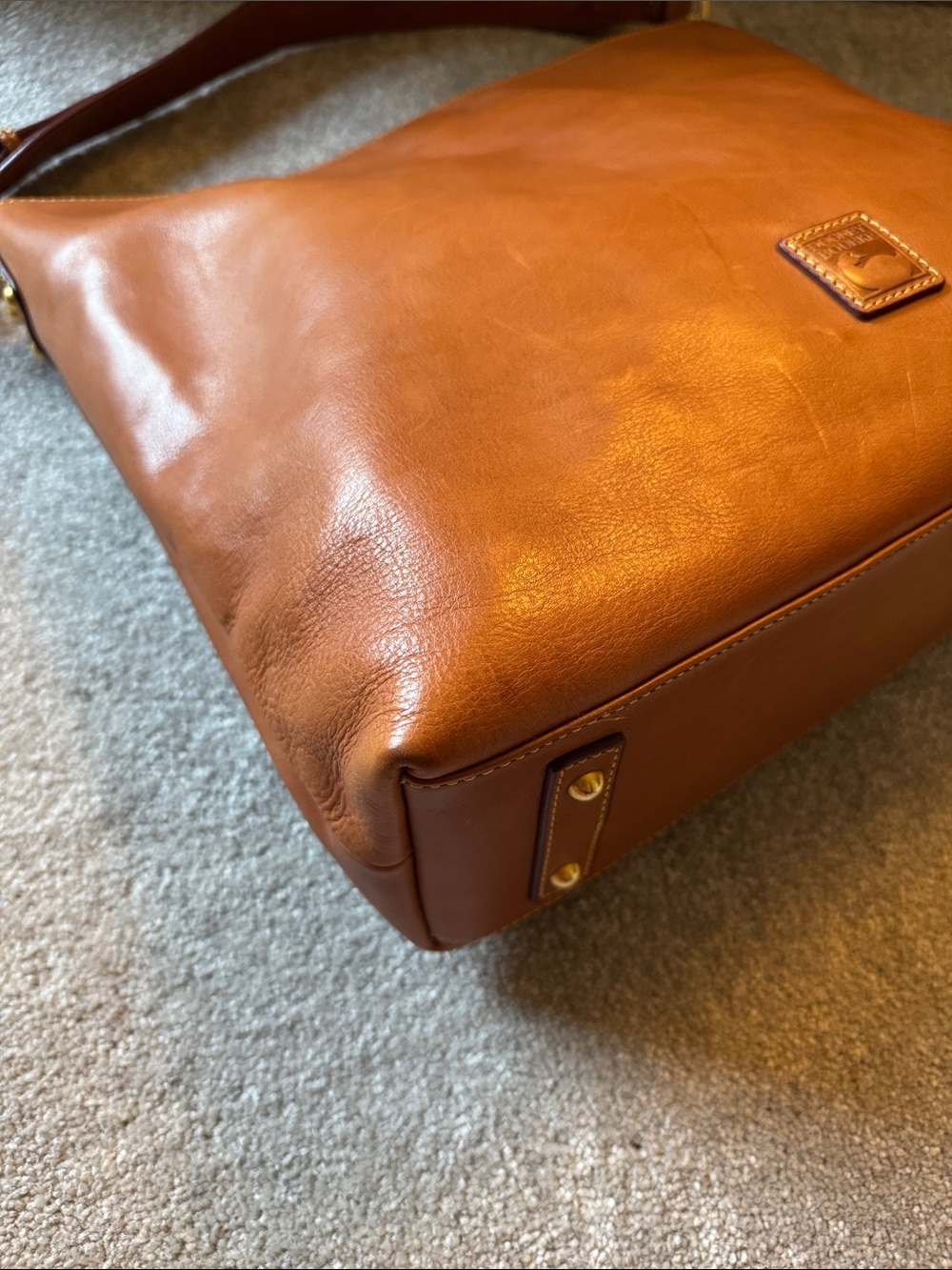 Dooney & Bourke Florentine Extra Large Courtney Sac in Natural - Picture 10 of 15
